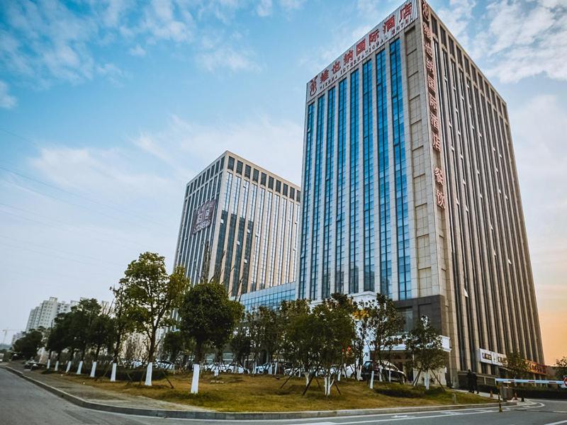 Vienna International Hotel Donglin Road Нанкін Екстер'єр фото